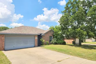 414 Dakota Dr, Joshua, TX 76058 - Photo 32