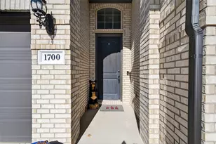 1700 Hamlet Dr, Fort Worth, TX 76052 - Photo 4