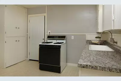 910 Liberty Street, Weatherford, TX 76086 - Photo 12