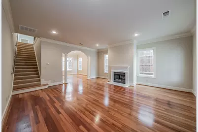 3635 Crestline Road, Fort Worth, TX 76107 - Photo 6