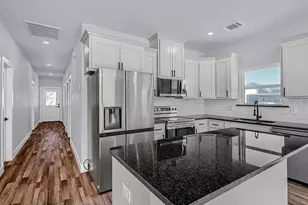 729 E Sears St, Denison, TX 75021 - Photo 1