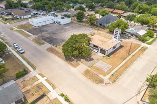 2909 Schwartz Ave, Fort Worth, TX 76106 - Photo 1