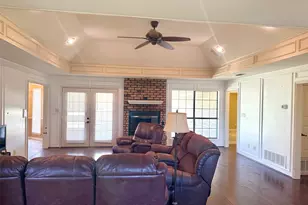 300 Ridge Rd, Decatur, TX 76234 - Photo 8