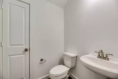 208 Venice Avenue, Flower Mound, TX 75028 - Photo 8