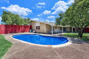 6639 Roundrock Rd, Dallas, TX 75248 - Photo 2