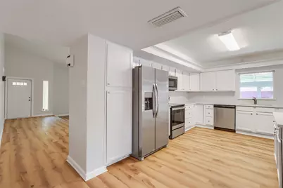 6639 Roundrock Road, Dallas, TX 75248 - Photo 10