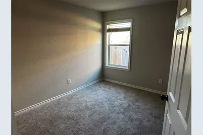 2512 Clubhouse Drive, Denton, TX 76210 - Photo 14