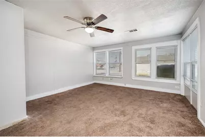 701 Lakey Street, Denton, TX 76205 - Photo 20