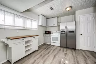 701 Lakey St, Denton, TX 76205 - Photo 12