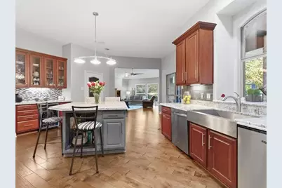 804 Carrie Lane, Lakewood Village, TX 75068 - Photo 14