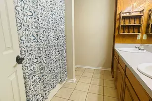 401 2nd St, Lindsay, TX 76250 - Photo 8