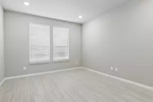 3032 Pecan Farm Ln, Fort Worth, TX 76140 - Photo 10