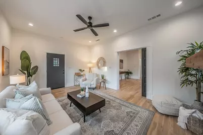 1140 Cedar Hill Avenue, Dallas, TX 75208 - Photo 6