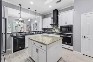 6724 Castle Creek Dr, Fort Worth, TX 76132 - Photo 8