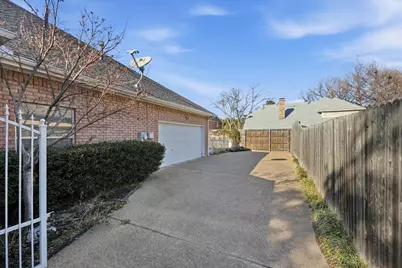 6724 Castle Creek Drive, Fort Worth, TX 76132 - Photo 32