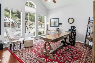 6724 Castle Creek Drive, Fort Worth, TX 76132 - Photo 6