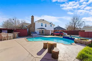 2044 Hillshire Dr, Lewisville, TX 75067 - Photo 32