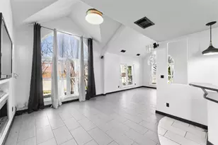 2044 Hillshire Dr, Lewisville, TX 75067 - Photo 10