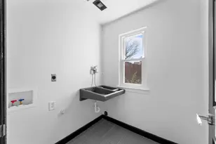 2044 Hillshire Dr, Lewisville, TX 75067 - Photo 30