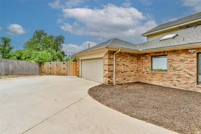 3910 Kingsferry Court, Arlington, TX 76016 - Photo 32