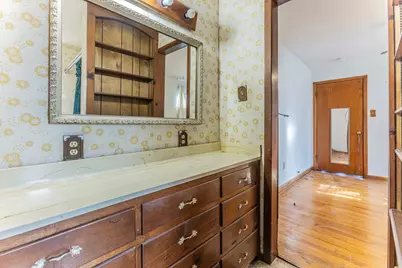 610 N Joyce Street, Lacy Lakeview, TX 76705 - Photo 18