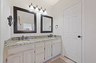 905 Evandale Rd, Burleson, TX 76028 - Photo 30