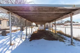 1902 Bristol Dr, Sweetwater, TX 79556 - Photo 22