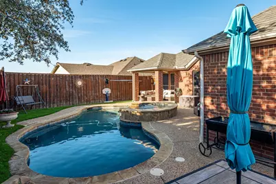 305 Tarpan Trail, Celina, TX 75009 - Photo 2