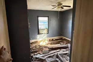 5122 Fitzhugh Ave, Fort Worth, TX 76105 - Photo 6