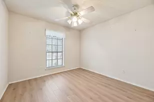 637 Manchester Dr, Mansfield, TX 76063 - Photo 14