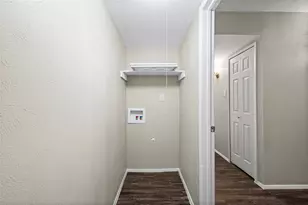 1232 Whittenburg Dr, Fort Worth, TX 76134 - Photo 6