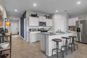 8560 Dunnstown Dr, Fort Worth, TX 76131 - Photo 2