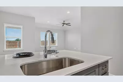 10632 Zircon Lane, Fort Worth, TX 76036 - Photo 6
