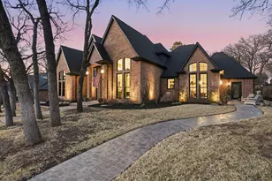 1109 Williamsburg Ln, Keller, TX 76248 - Photo 2