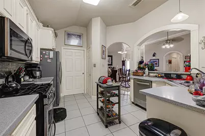 5112 Bayou Drive, Dickinson, TX 77539 - Photo 10