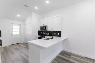 3626 Marshall St, Greenville, TX 75401 - Photo 10