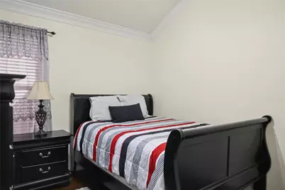 1128 Deer Valley Lane, Arlington, TX 76001 - Photo 6