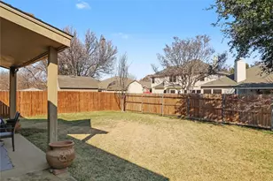 1128 Deer Valley Ln, Arlington, TX 76001 - Photo 14