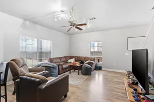 2410 S 2nd St, Waco, TX 76706 - Photo 4