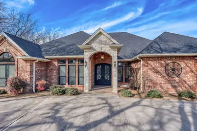 6314 Westover Drive, Granbury, TX 76049 - Photo 2