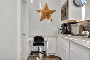 1318 Island Vista Dr, Arlington, TX 76005 - Photo 8