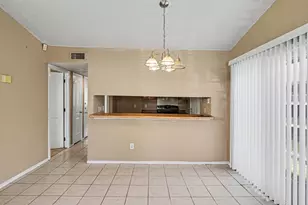 10328 Chelmsford Dr, Dallas, TX 75217 - Photo 6