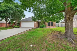 2620 John Dr, Denton, TX 76207 - Photo 1