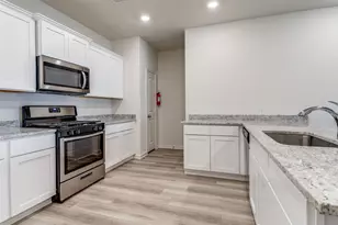 318 Stone Ct, Princeton, TX 75407 - Photo 4