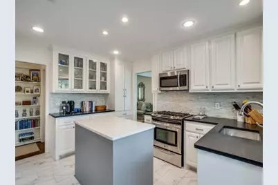 6249 Sudbury Drive, Dallas, TX 75214 - Photo 2