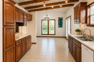 140 Pecan St, Blossom, TX 75416 - Photo 8