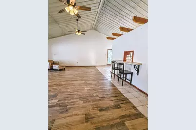 140 Pecan Street, Blossom, TX 75416 - Photo 6