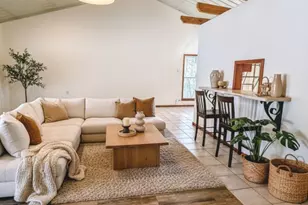 140 Pecan St, Blossom, TX 75416 - Photo 6