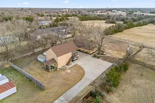 339 W Trinity St, Forney, TX 75126 - Photo 18