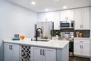 6073 Milton St, Dallas, TX 75206 - Photo 2